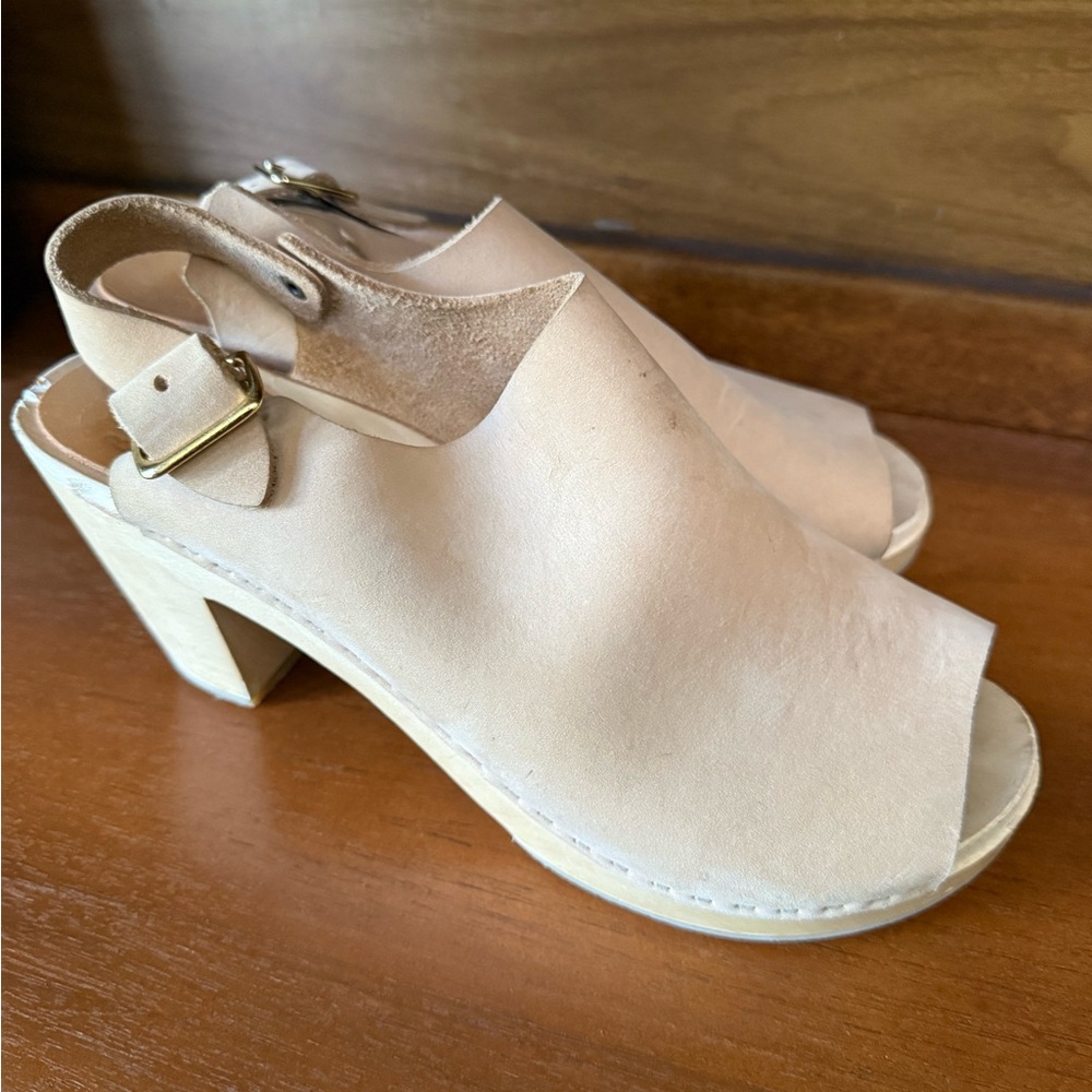 Bryr High Suzie with Spanish Toe - Cream Leather Clogs